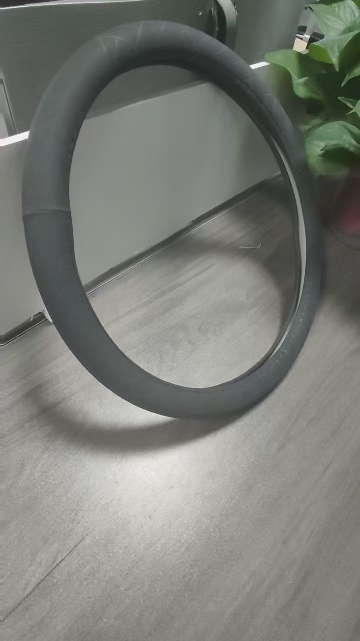 Premium zamšādas stūres pārvalks – universāls 37–38 cm